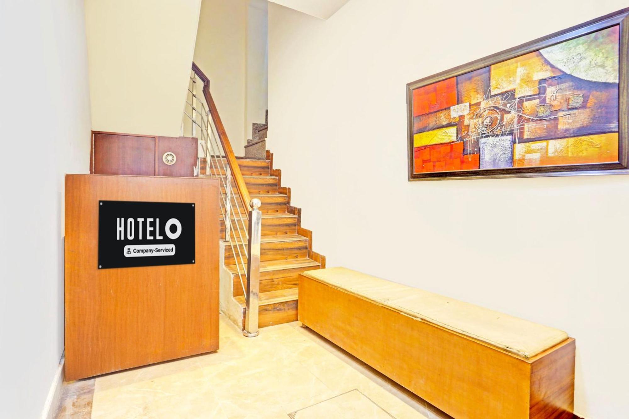 Super Hotel O Sector 45 Formerly Manyavar Chandīgarh Exterior foto